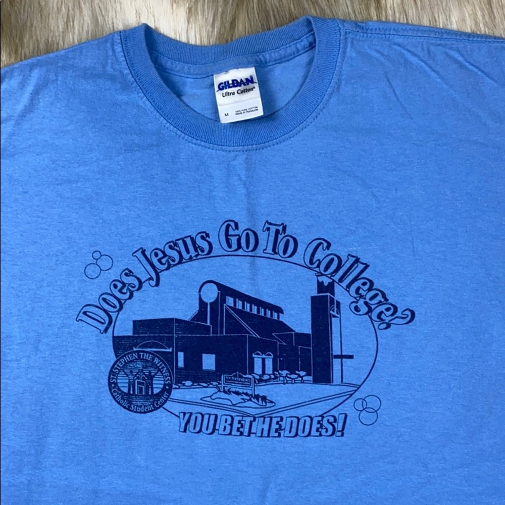 ‘Does Jesus go to College? You bet he does!’ Short Sleeve T-Shirt, Size Medium